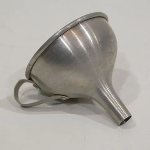 Imagen EMBUDO ALUMINIO VINTAGE