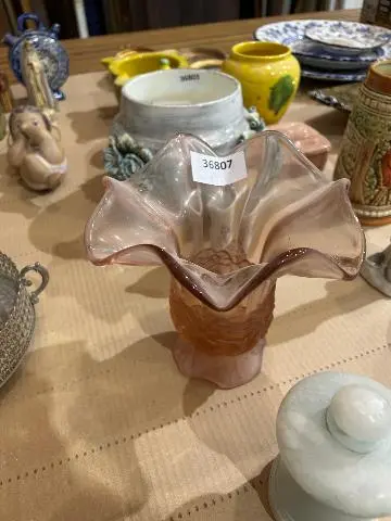 Imagen FLORERO CRISTAL GRABADO ROSAS
